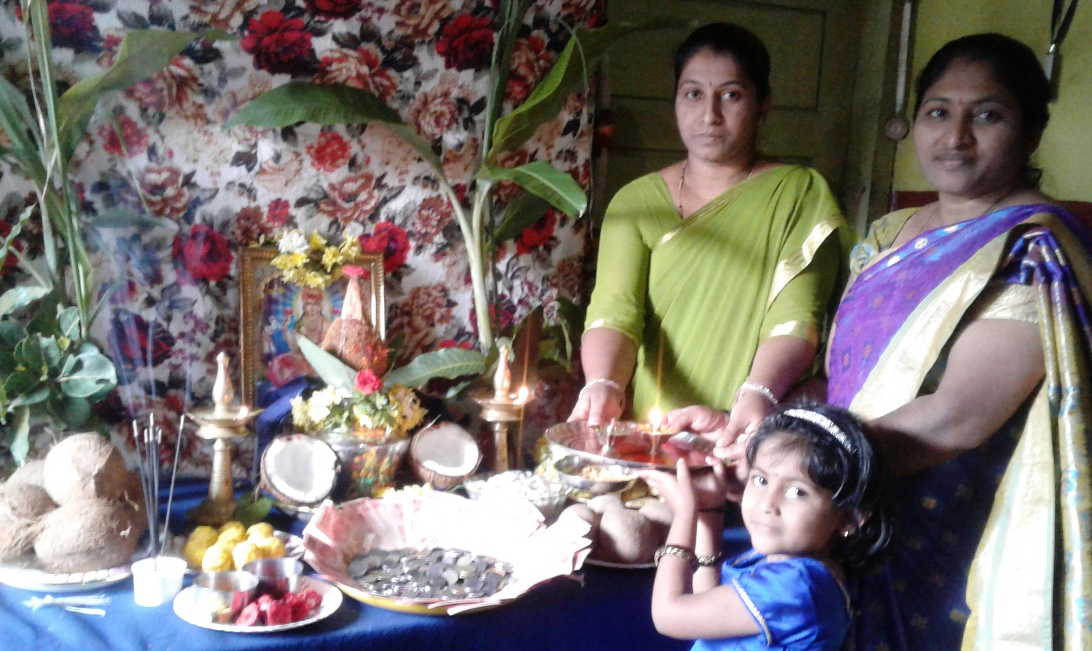 ಕೊಟ್ಟಿಗೆಹಾರ, ಬಣಕಲ್ ಸುತ್ತಮುತ್ತ ವರಮಹಾಲಕ್ಷ್ಮಿ ಪೂಜೆ ಆಚರಣೆ